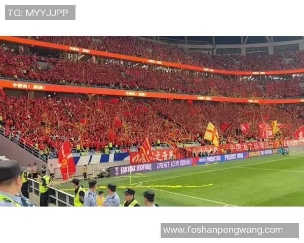 足球明星再次踏上中国土地引发球迷热潮期待新赛季精彩表现 足球明星再次踏上中国土地引发球迷热潮期待新赛季精彩表现