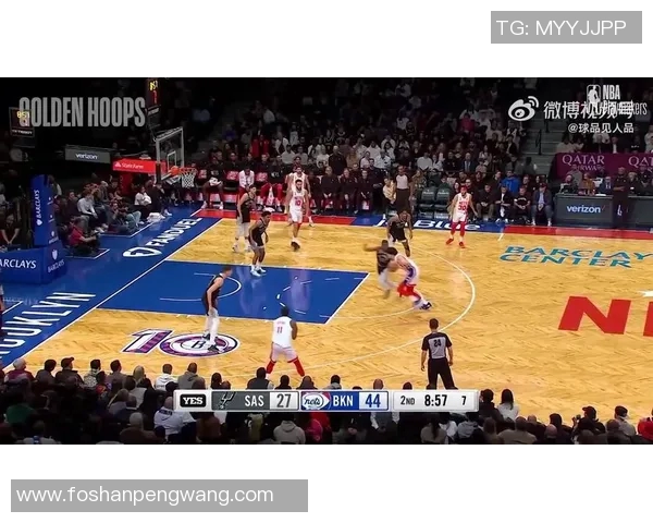 足球明星与篮球明星身高对比分析谁更矮的深度探讨 足球明星与篮球明星身高对比分析谁更矮的深度探讨