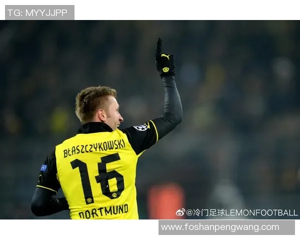 足球明星为何在赛场上不再留腿毛的背后原因探究